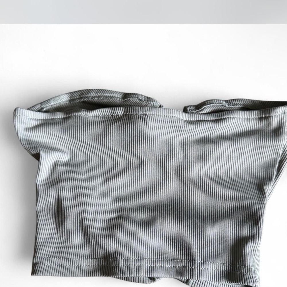 Boture Gray Ribbed Women's Top - Picture 3 of 3